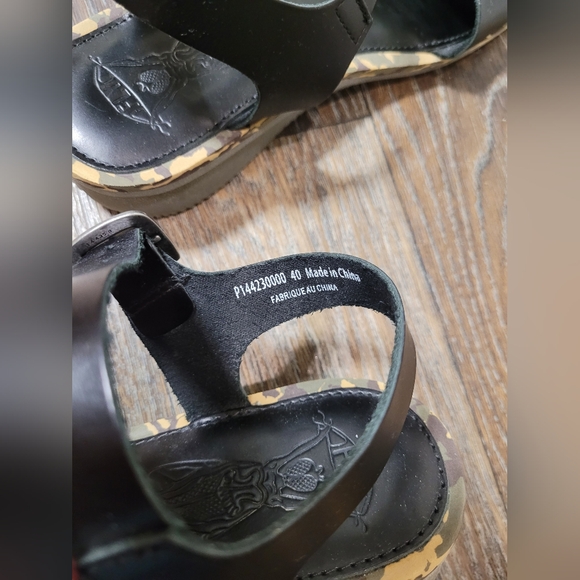 Fly London Womens Size 40 US 9 Sandals Black Buckle - Picture 4 of 5